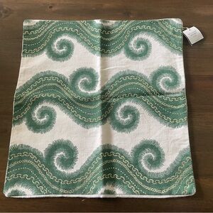 William Sonoma Valeria Embroidered Pillow Cover - NWT 20" - Green/Gold/White